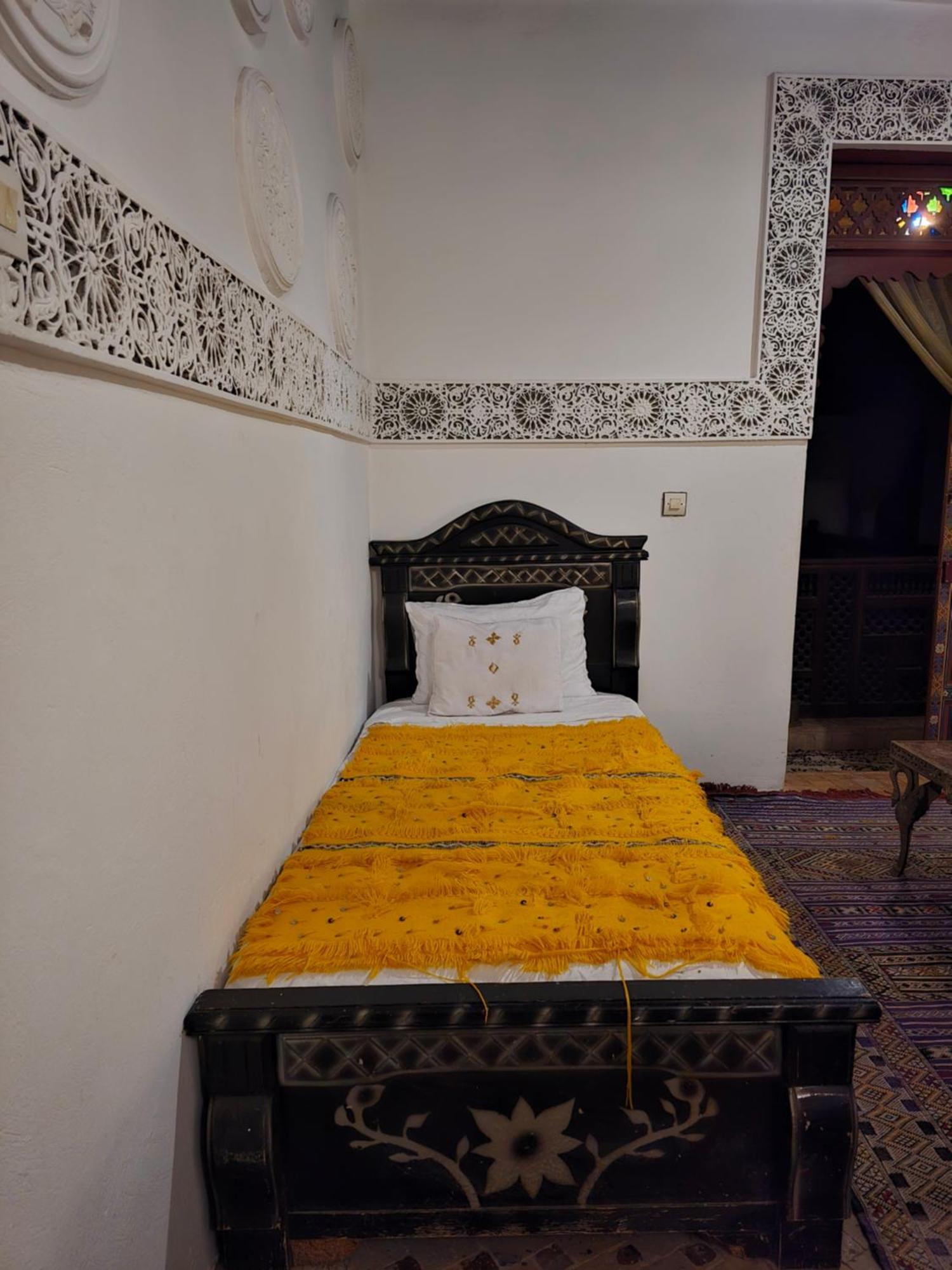 Ryad Zahrat Fez Exterior foto